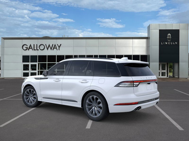 2025 Lincoln Aviator Premiere photo 3