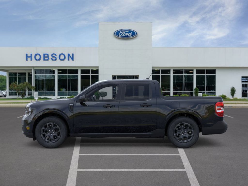 New 2025 Ford Maverick XLT Truck