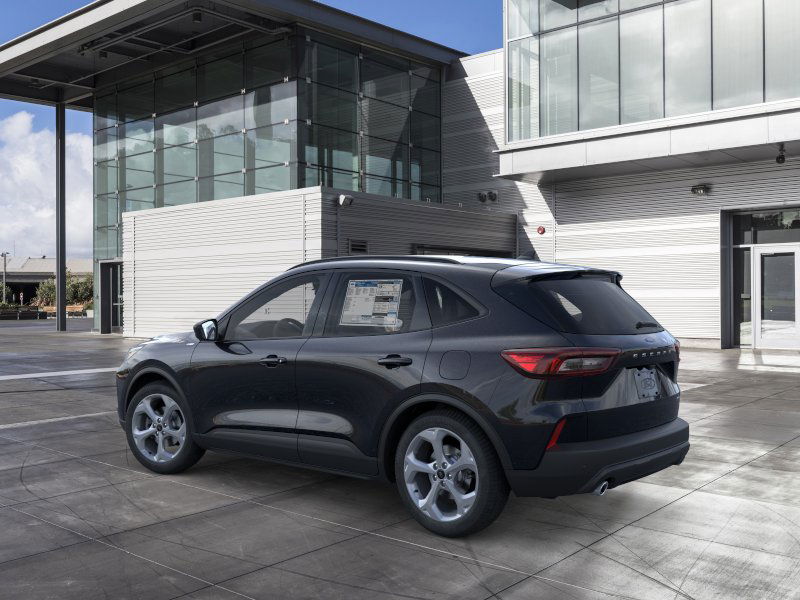 Thumbnail: 2025 Ford Escape - 4