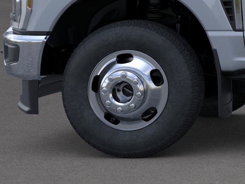 Thumbnail: 2026 Ford F-350 - 41