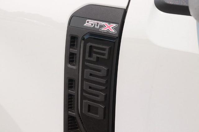 2026 Ford F-250 Super Duty XL - Photo 40
