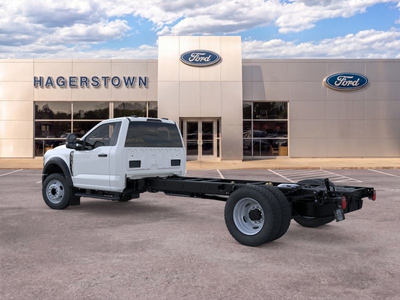 2026 Ford F-450 Super Duty Chassis Cab XL - Photo 4