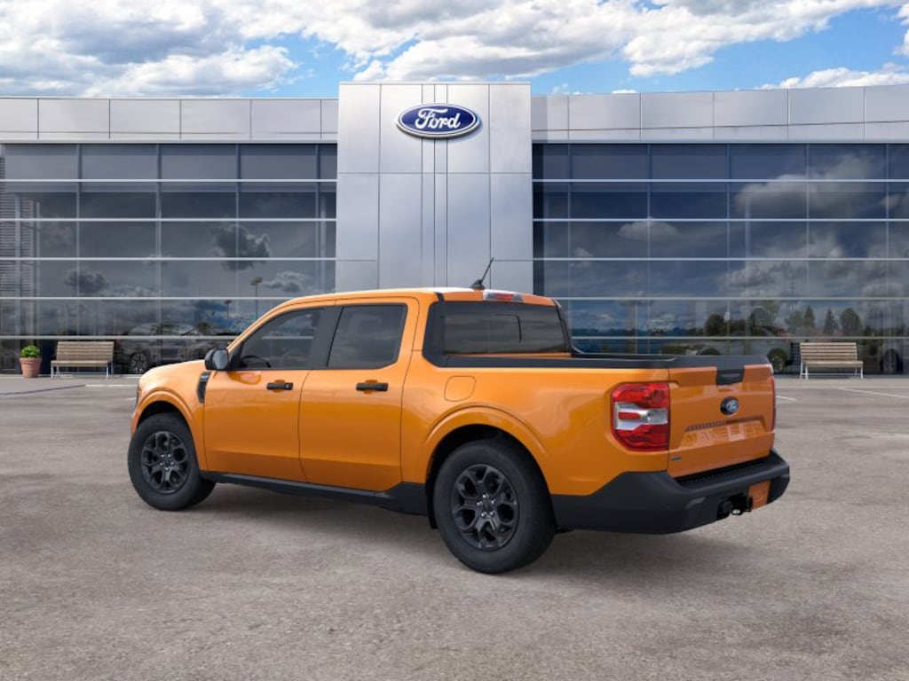 New 2026 Ford Maverick Hybrid XLT TRUCK
