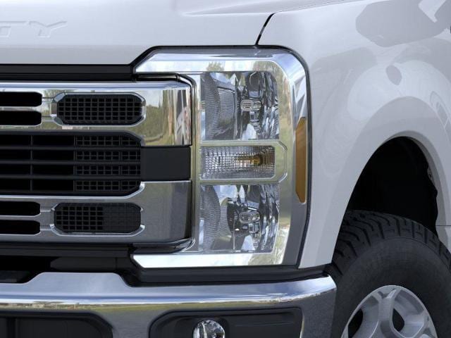 2026 Ford F-350 Super Duty XLT - Photo 40
