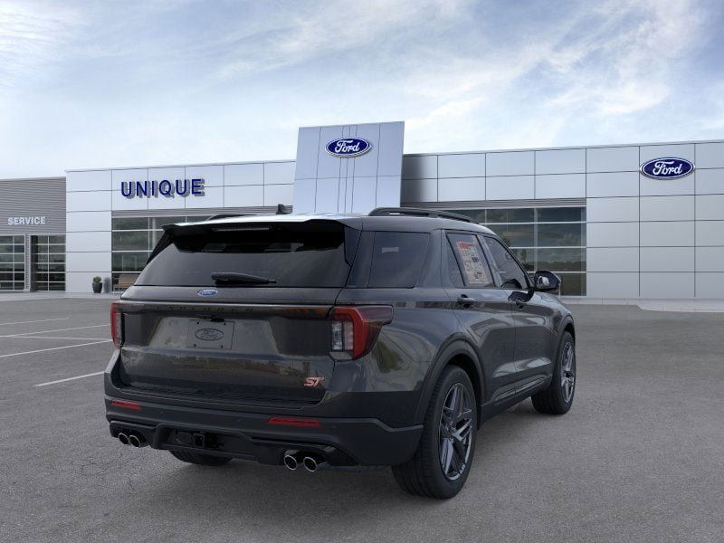 2025 Ford Explorer ST photo 22