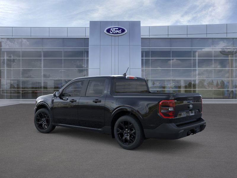 2025 Ford Maverick XLT photo 2