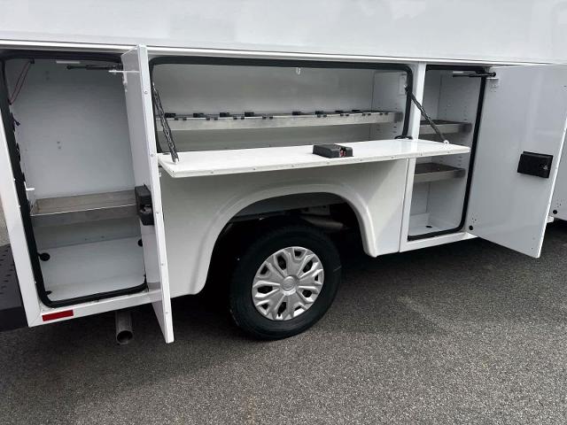 2024 Ford Transit Cutaway Base - Photo 24