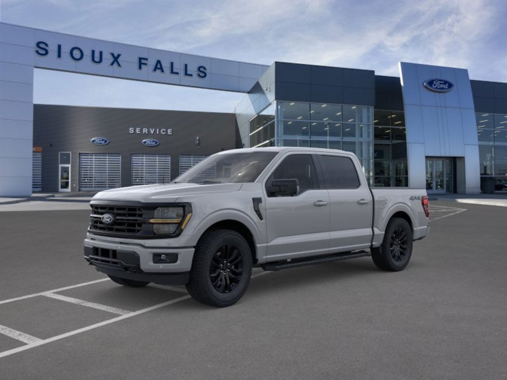 New 2026 Ford F-150 XLT Truck SuperCrew Cab