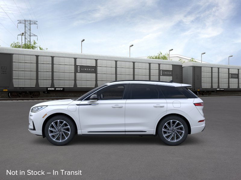 2026 Lincoln Corsair Grand Touring photo 3