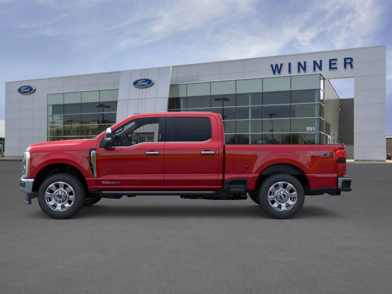 2025 Ford F-350 Lariat photo 3
