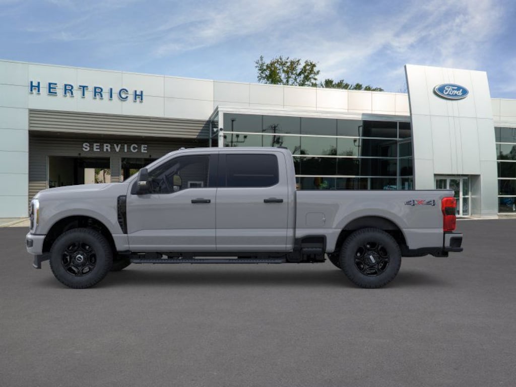 New 2026 Ford Super Duty F-250 SRW F-250 XL Truck Crew Cab