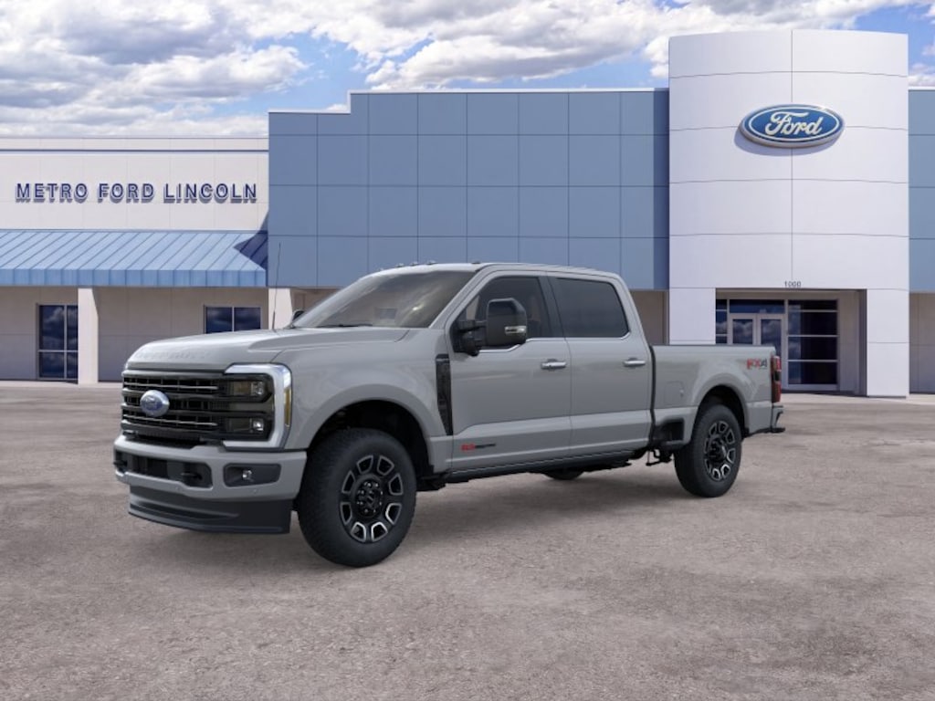 New 2026 Ford F-250 Platinum Crew Cab