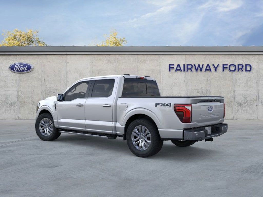 New 2025 Ford F-150 Lariat 4WD SuperCrew 5.5 Box