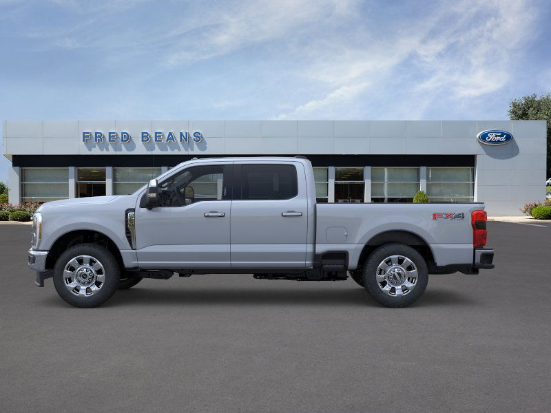 2026 Ford F-250 Lariat photo 4