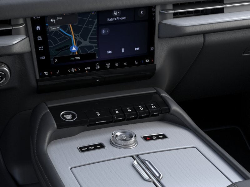 Thumbnail: 2025 Lincoln Navigator - 23