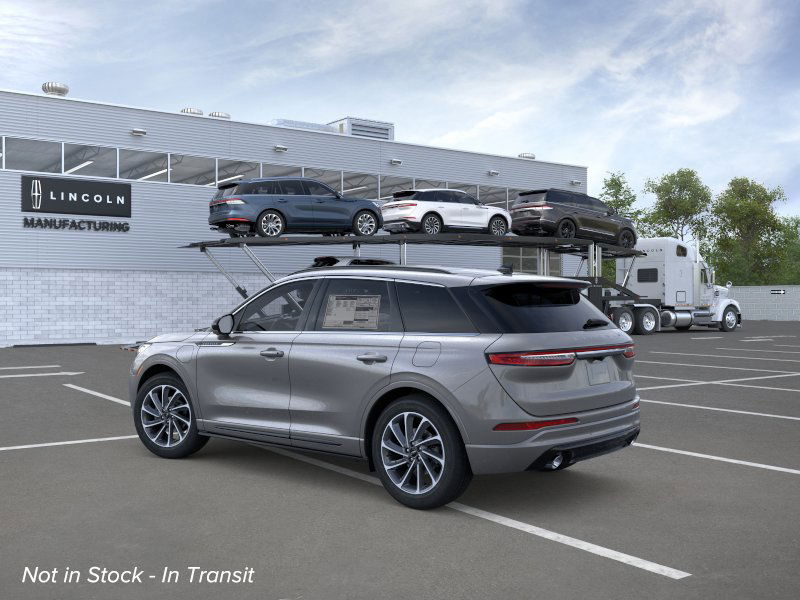 2026 Lincoln Corsair Grand Touring photo 4