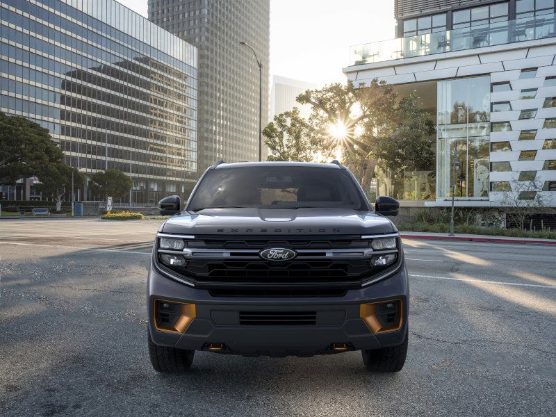 2026 Ford Expedition Tremor SUV