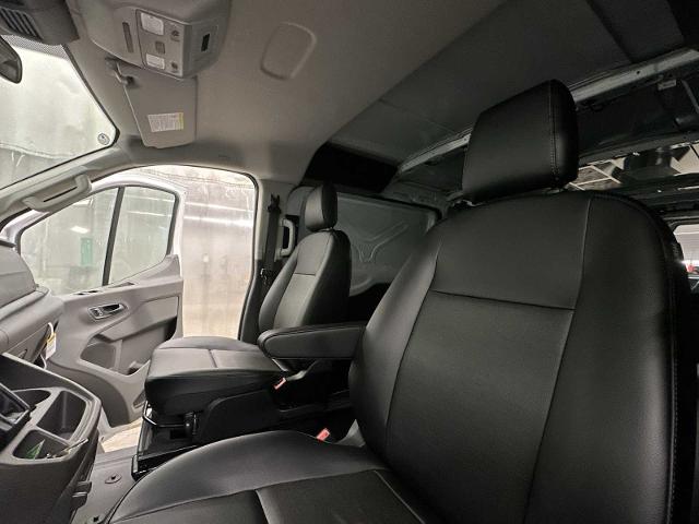 Thumbnail: 2025 Ford Transit Series - 41