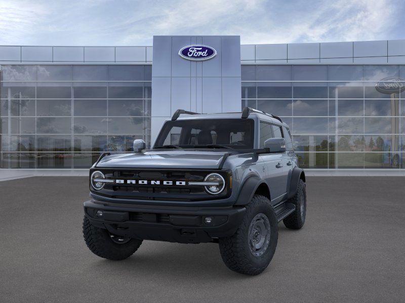 2025 Ford Bronco Outer Banks photo 2