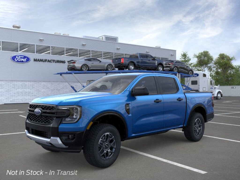 New 2025 Ford Ranger XLT SuperCrew