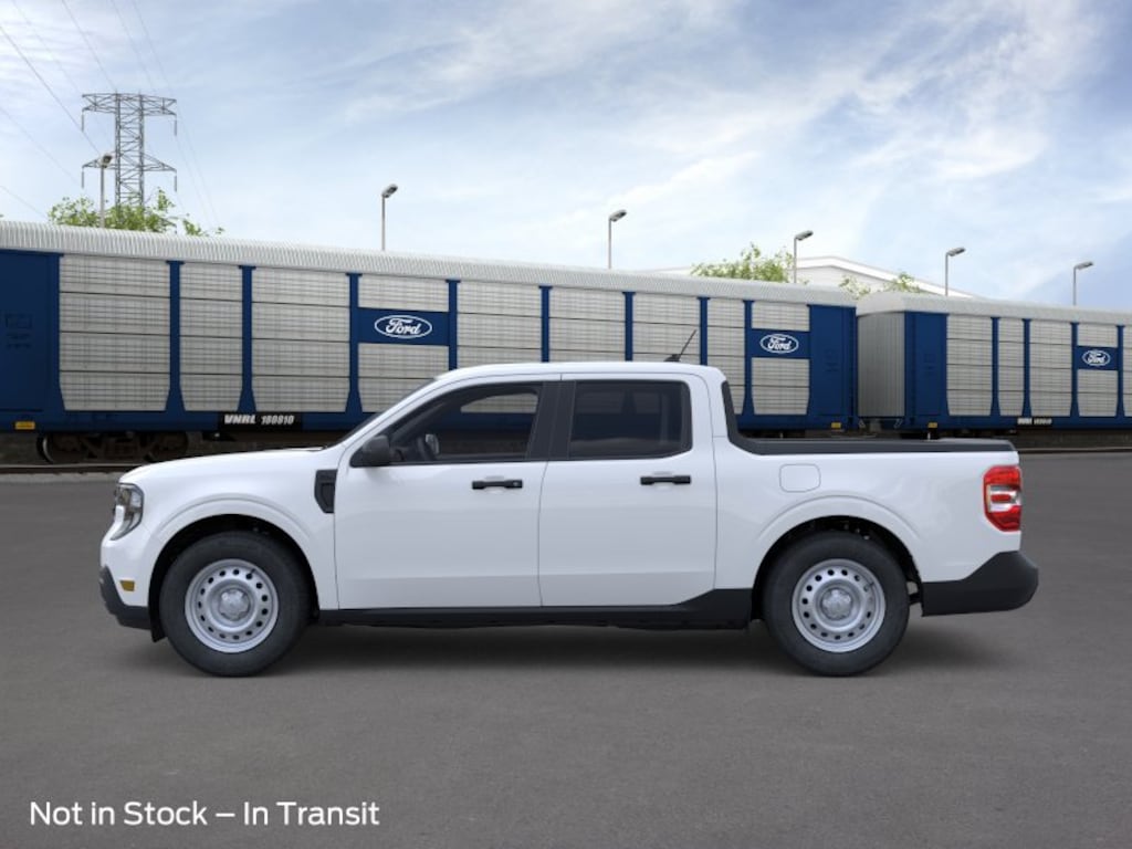 New 2026 Ford Maverick XL Truck SuperCrew