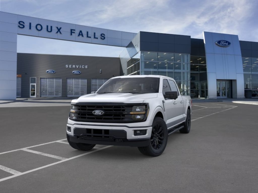 New 2026 Ford F-150 XLT Truck SuperCrew Cab