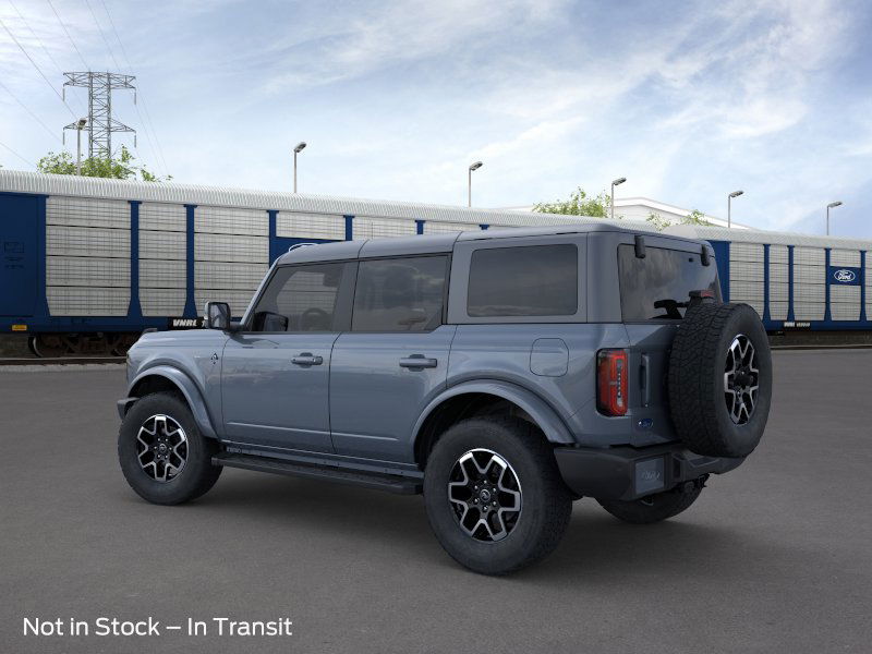 2024 Ford Bronco Outer Banks 4