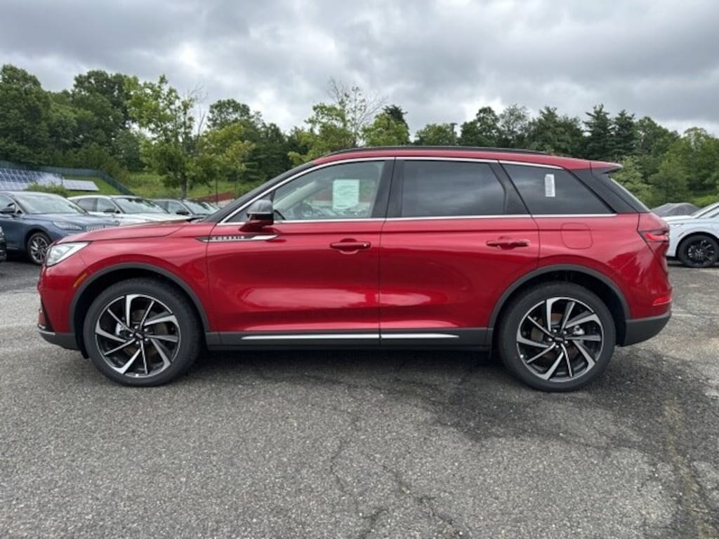 New 2025 Lincoln Corsair Reserve CROSSOVERS