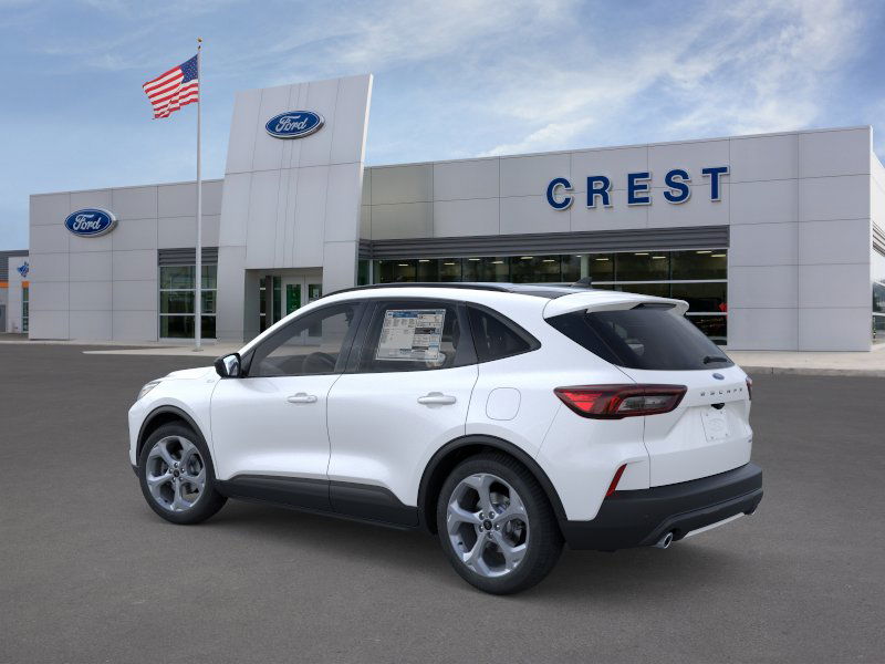 2025 Ford Escape ST-Line photo 4
