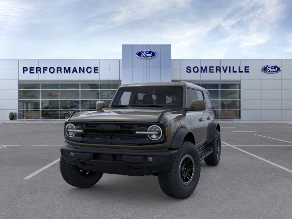 New 2025 Ford Bronco Outer Banks SUV