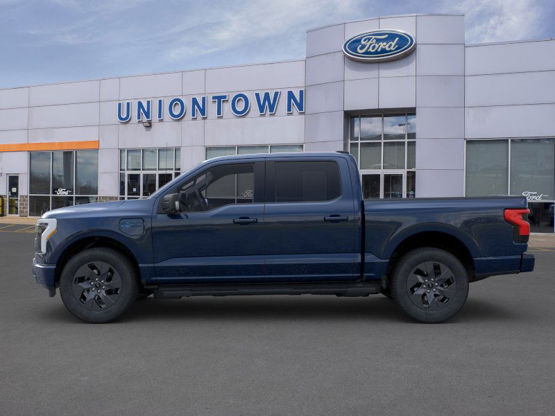 2025 Ford F-150 Lightning photo 3