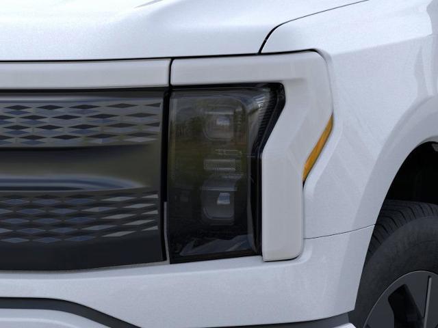 2025 Ford F-150 Lightning Flash TRUCK