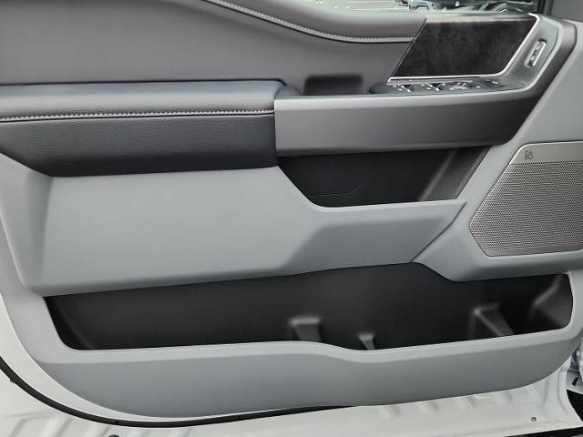 2026 Ford Super Duty F-350 DRW F-350 XLT 4WD Crew Cab 8 Box