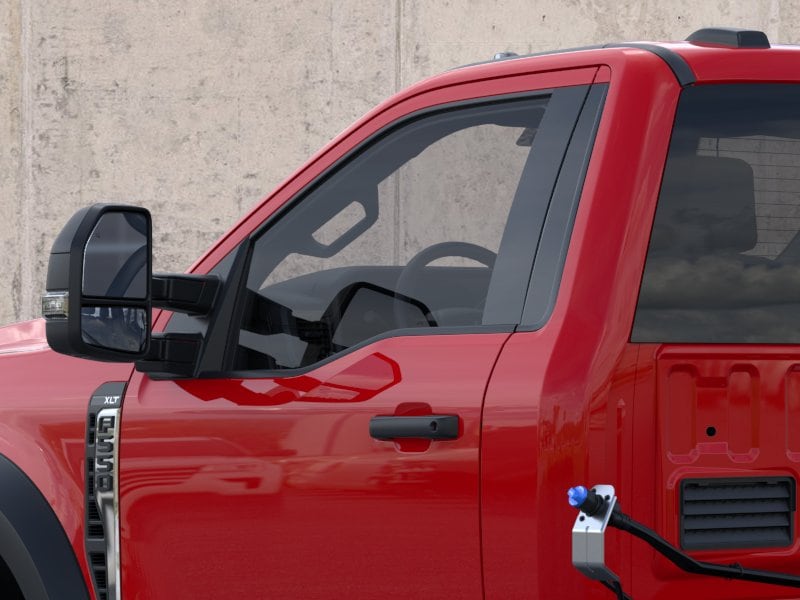 2025 Ford F-550 Super Duty Chassis Cab XLT - Photo 55