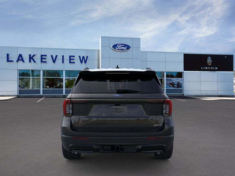 2025 Ford Explorer ST-Line photo 5