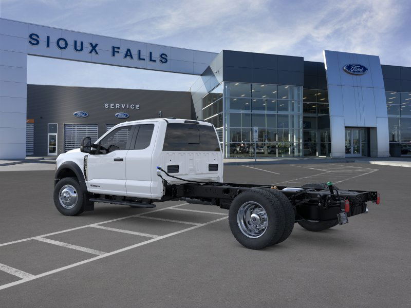 2026 Ford F-550 XL photo 4
