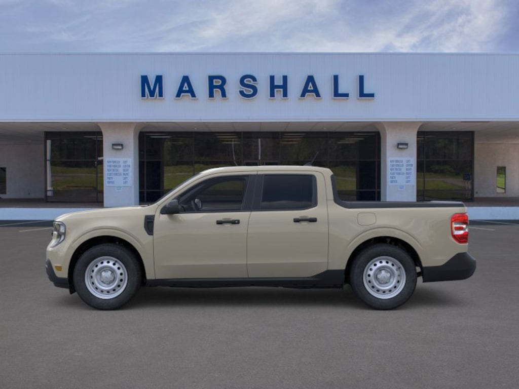New 2025 Ford Maverick XL TRUCK