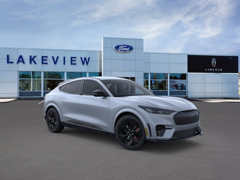 2025 Ford Mustang Mach-E GT - Photo 31