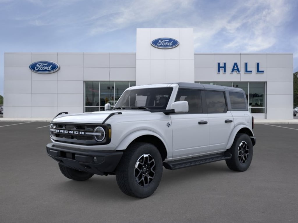New 2026 Ford Bronco Outer Banks SUV