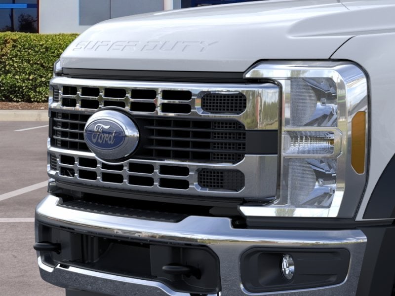 2026 Ford F-450 Super Duty Chassis Cab XL - Photo 45