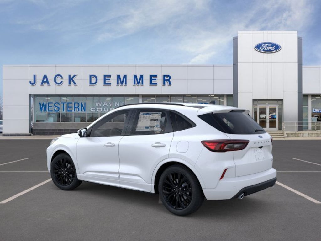 New 2026 Ford Escape ST-Line Elite SUV