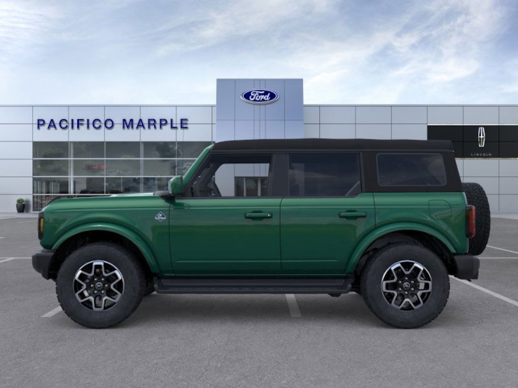 New 2025 Ford Bronco Outer Banks SUV