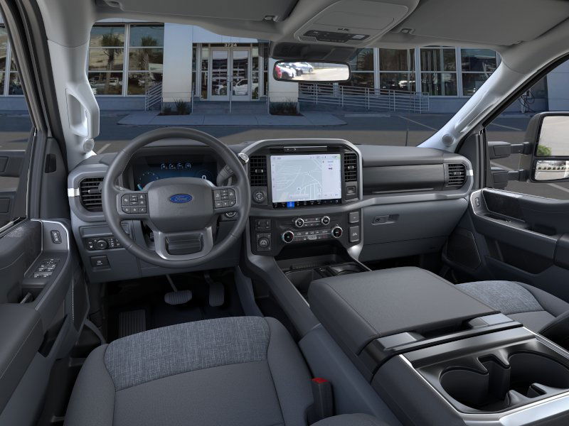 2025 Ford F-150 XLT - Photo 31