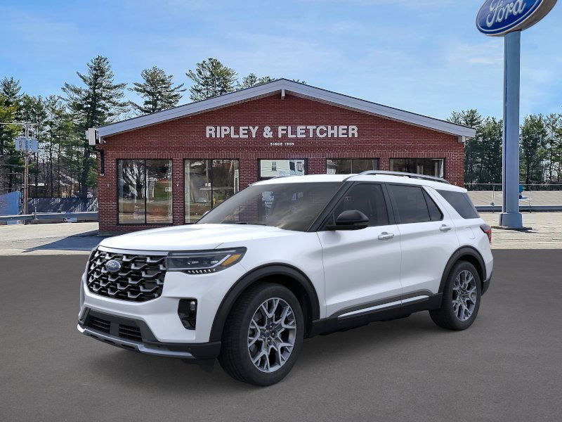 2025 Ford Explorer Platinum's photo