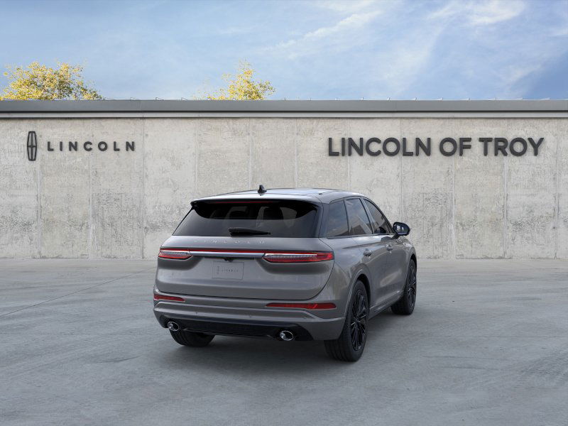 2024 Lincoln Corsair Premiere 8