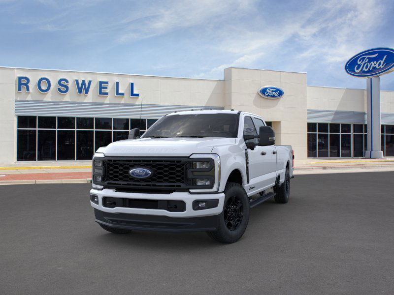 2025 Ford F-350 photo 2