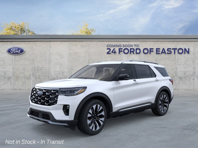 2026 Ford Explorer Platinum 4WD's photo