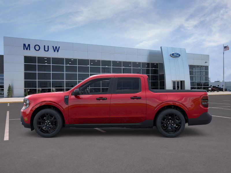 2025 Ford Maverick XLT photo 3