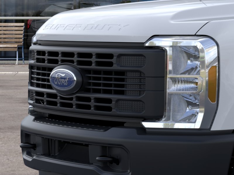 2025 Ford F-350 Super Duty Chassis Cab XL - Photo 39