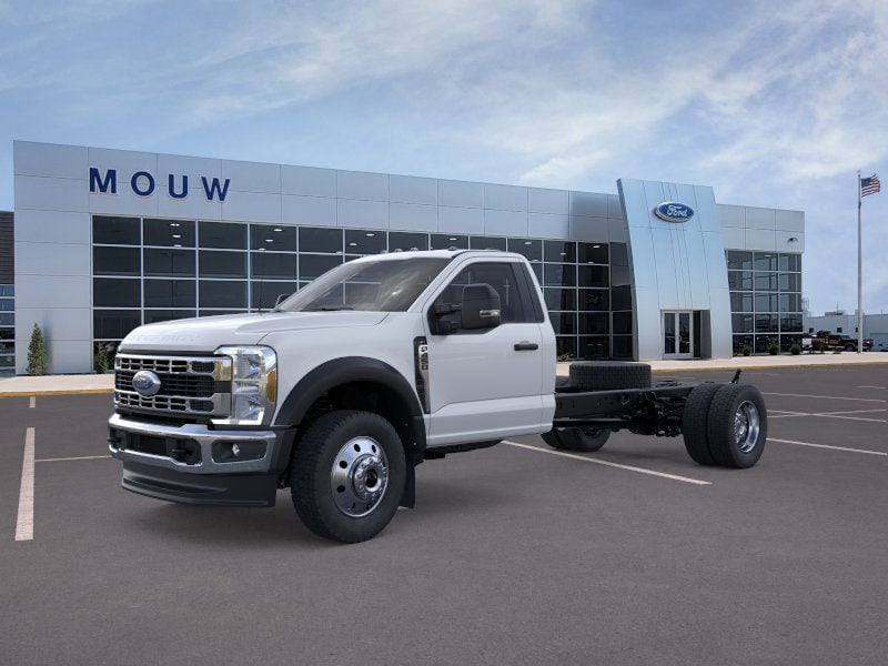 2026 Ford F-450 XLT 4x4 Regular Cab 193-In DRW's photo